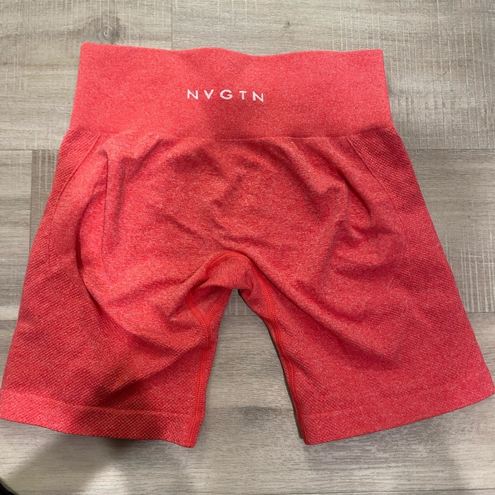 NVGTN lift shorts